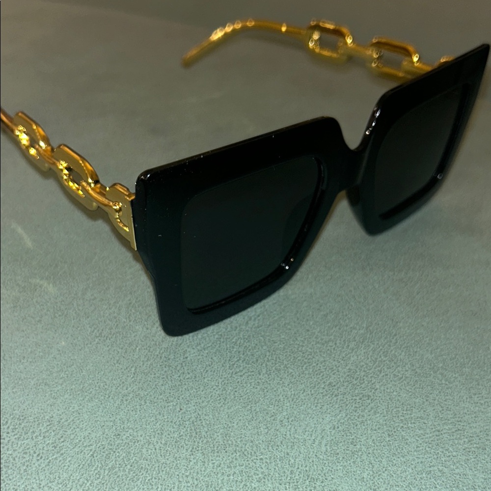 Elegant Black and Gold Sunglasses NWOT